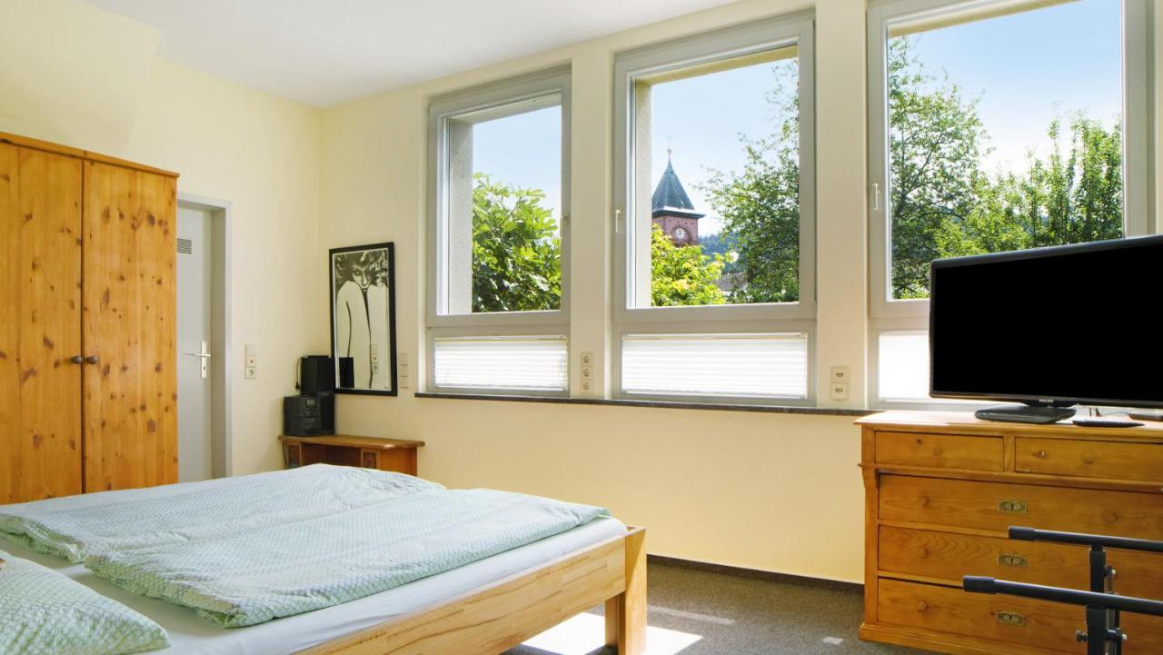 Ferienwohnung Zum Goldenen Kopf Elzach Exteriör bild