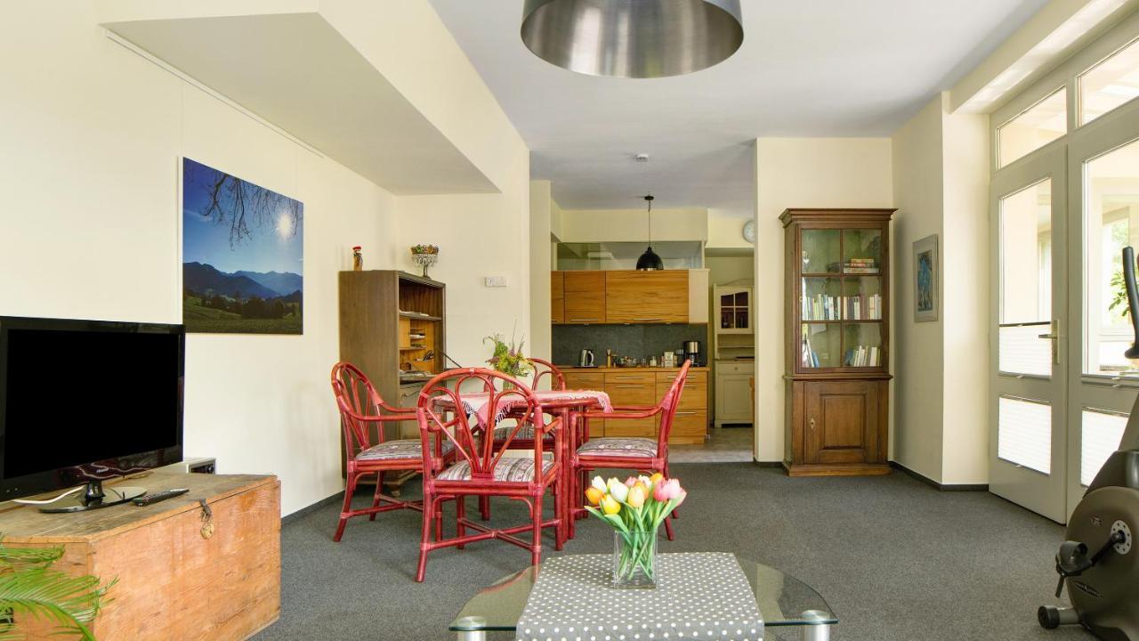 Ferienwohnung Zum Goldenen Kopf Elzach Exteriör bild